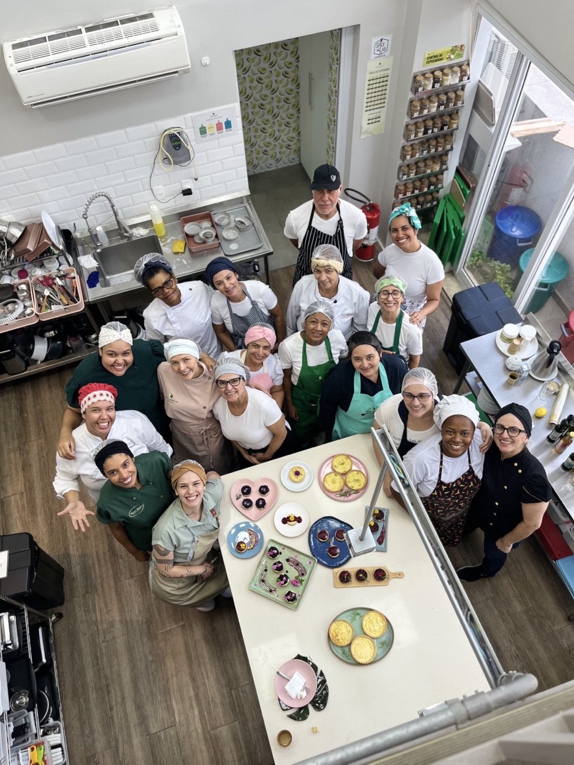 Turma reunida ao fim de uma aula