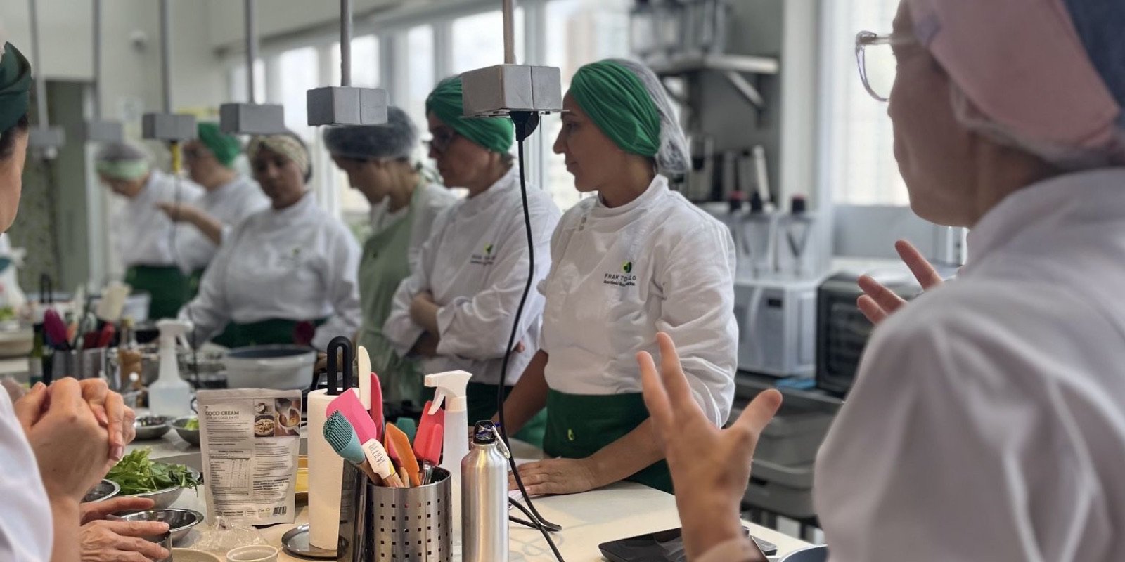 Escola Fran Tonello de Gastronomia Funcional